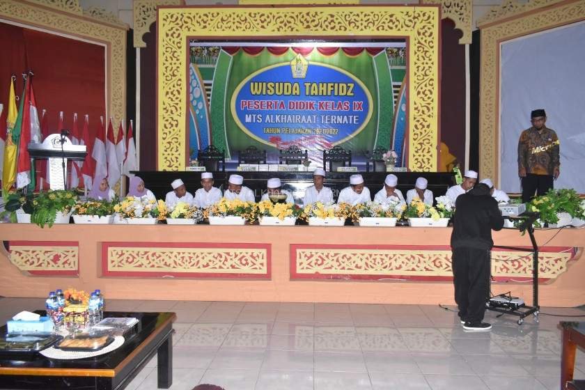 MTs Alkhairaat Kalumpang Ternate Laksanakan Wisuda Tahfidz Qur’an